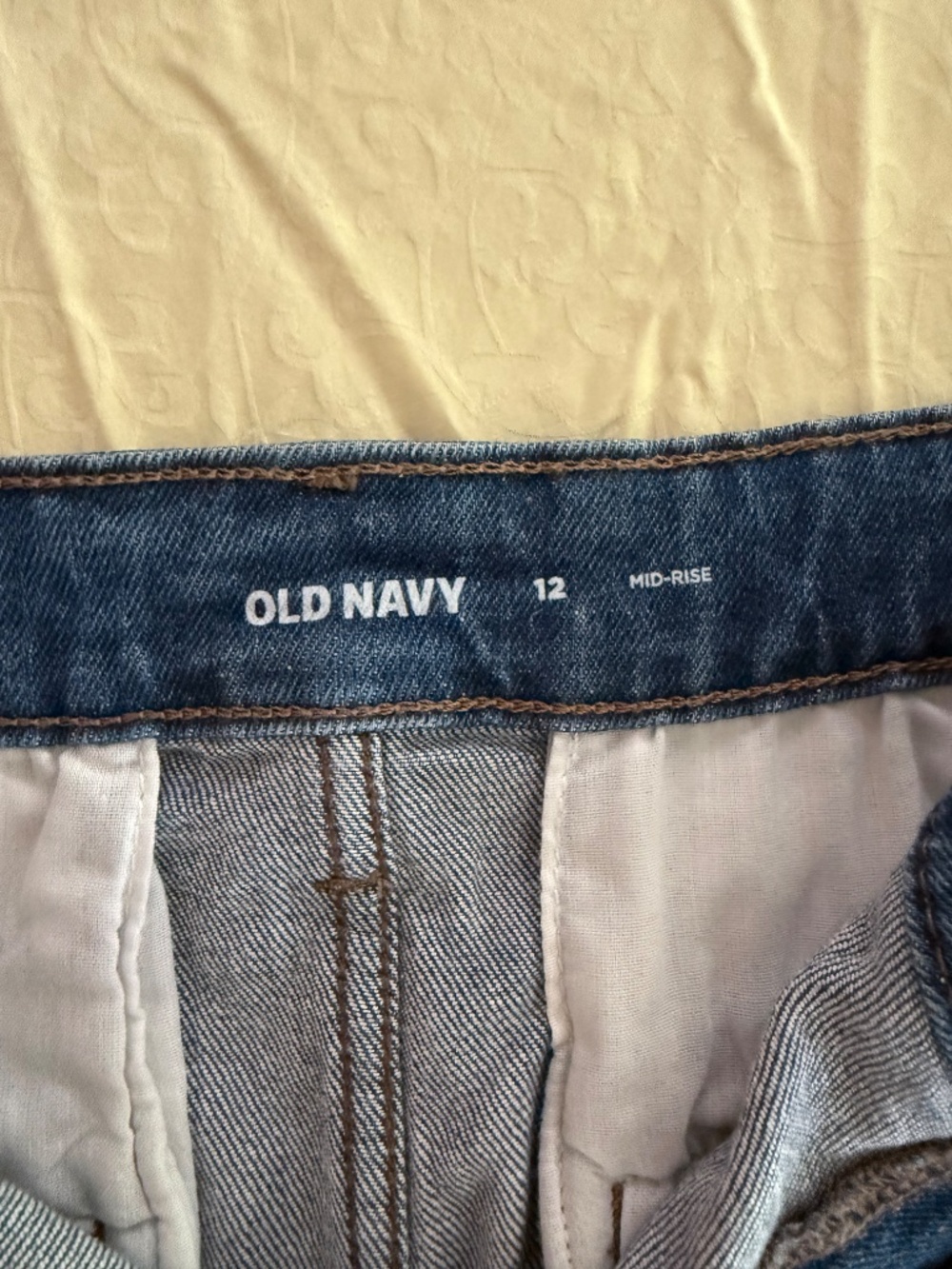 Old Navy Denim Cargo Mini Skirt Size 12, NWT - Picture 2 of 5
